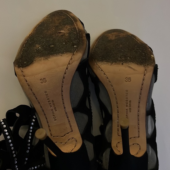 Sophia Webster Suede Cutout Sandals - Picture 8 of 8